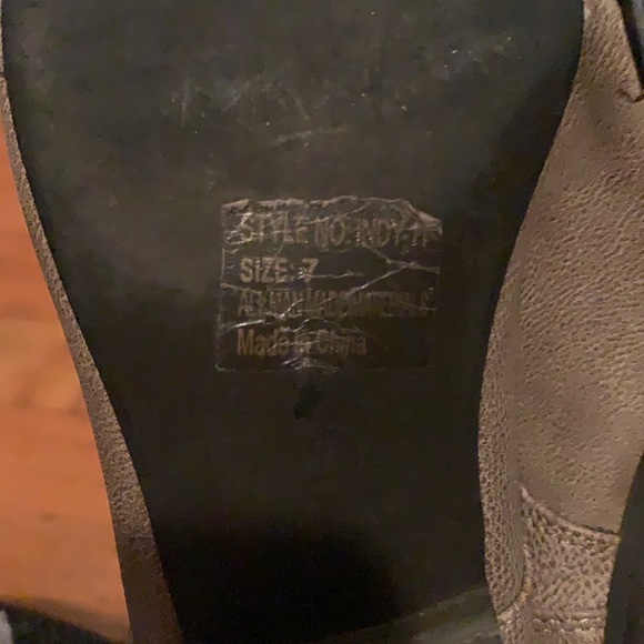 Light brown faux leather booties - Picture 7 of 7